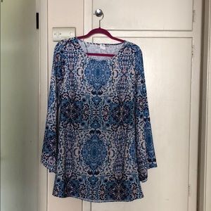 Mimi Chica Medium Long Bell Sleeve Dress Print Open Back Boho Festival Hippie